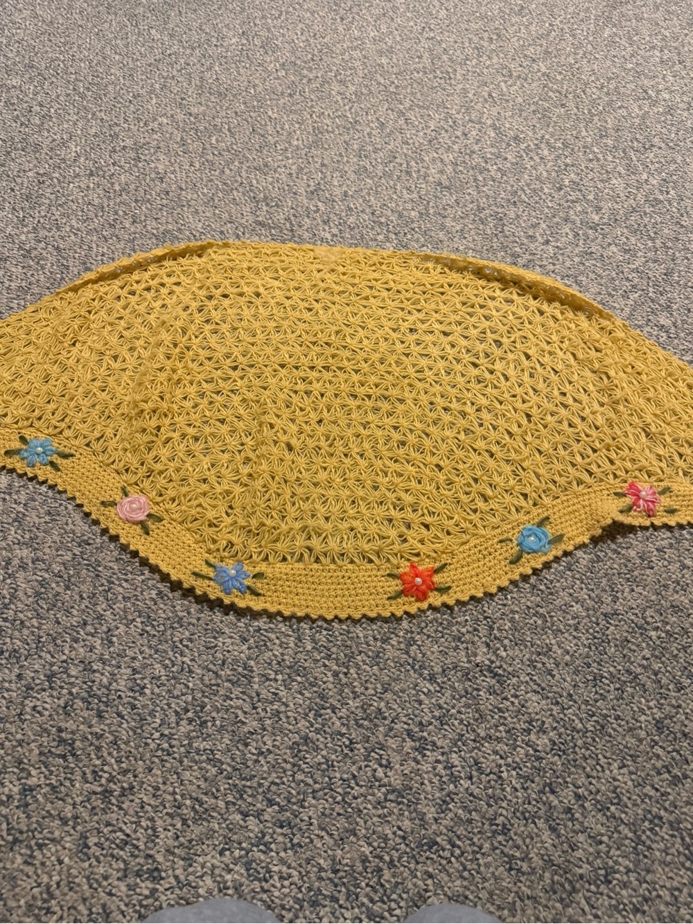 Vintage 1970s Handmade in Japan Buttery Yellow Floral Shawl